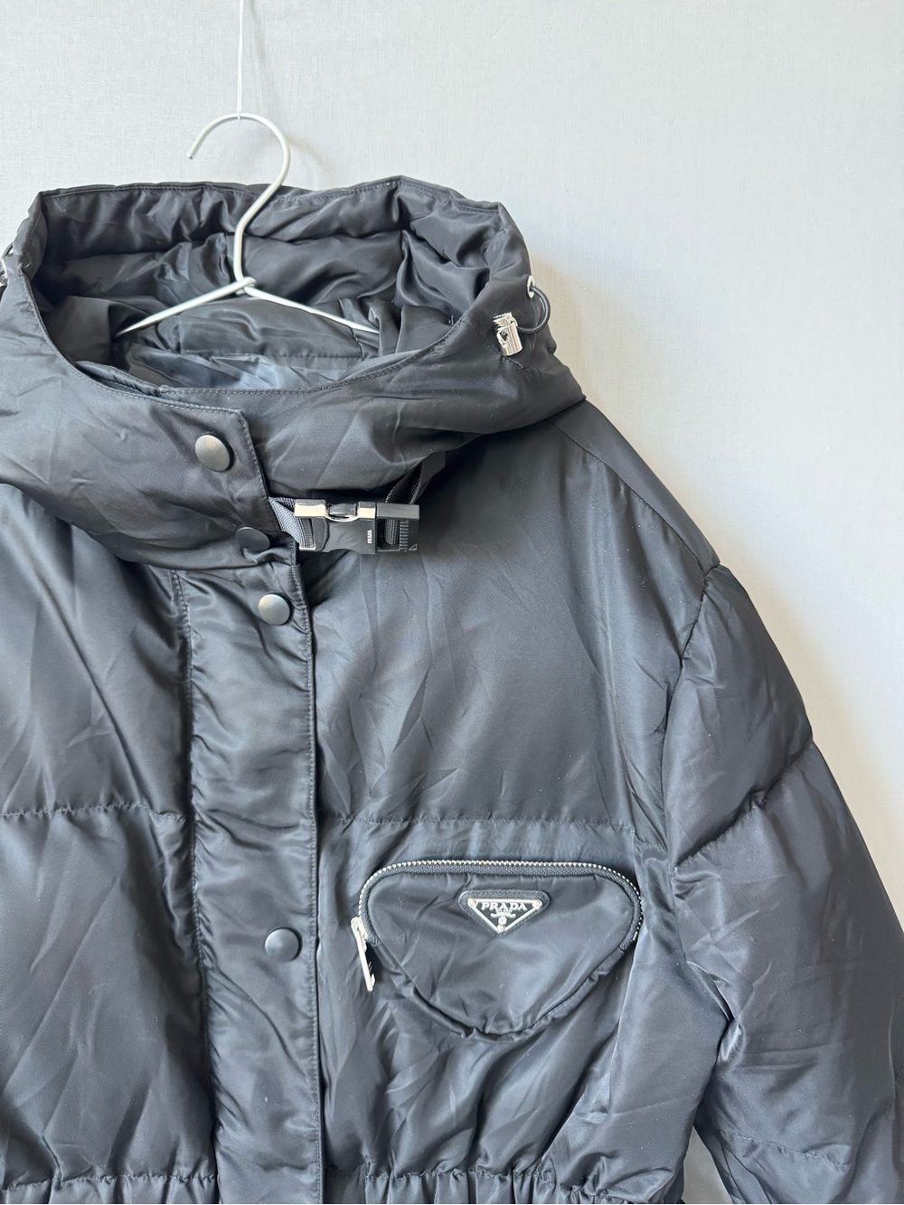 Prada Re-Nylon Goose Down Hooded Parka with Iconic Triangle Chest Pocket Size 38 - Picture 6 of 15